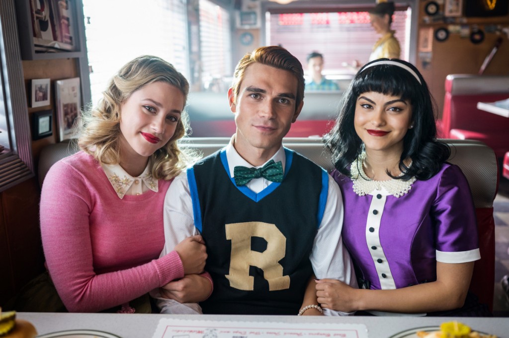 Betty Cooper (Lili Reinhart), Archie Andrews (KJ Apa) & Veronica Lodge (Camila Mendes)